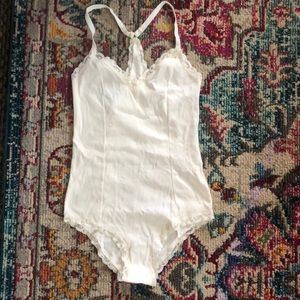 American Eagle cream soft bodysuit aerie